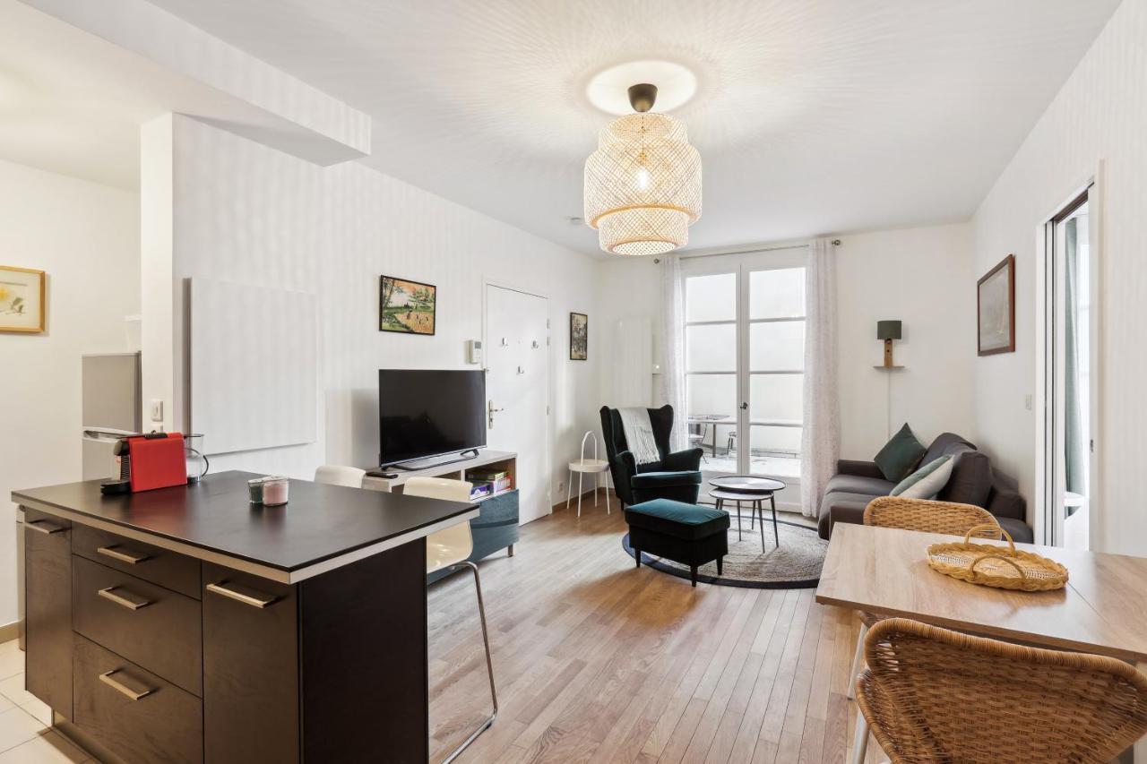 Le Montesquieu Apartment Versailles Exterior foto