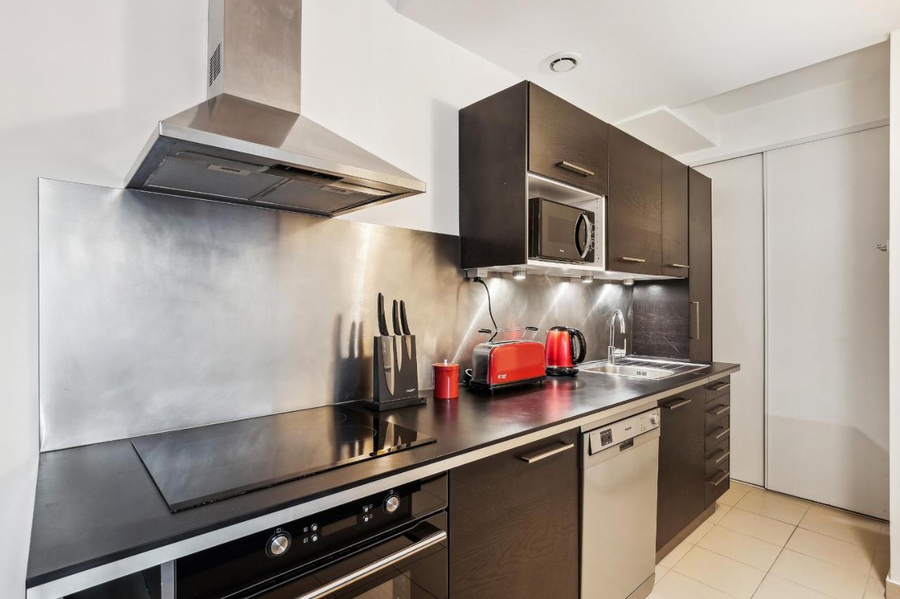 Le Montesquieu Apartment Versailles Exterior foto