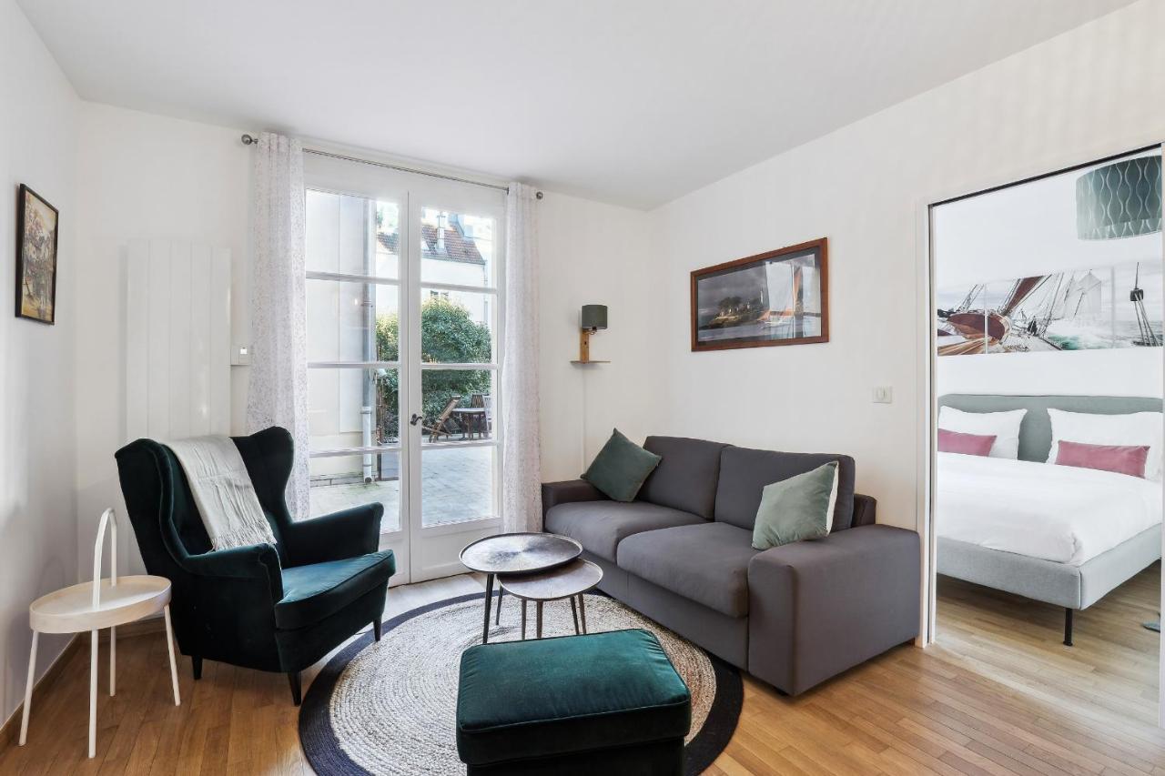 Le Montesquieu Apartment Versailles Exterior foto