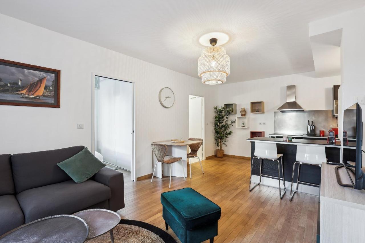 Le Montesquieu Apartment Versailles Exterior foto
