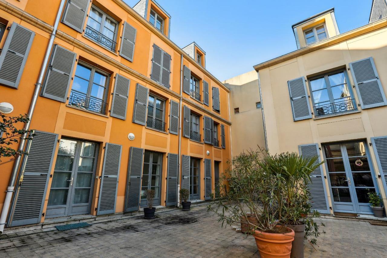 Le Montesquieu Apartment Versailles Exterior foto